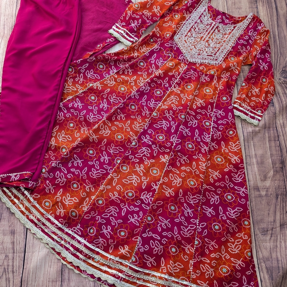 Elegant Pink and Orange Embroidered Anarkali Dress | Indian Dress - Picture 7 of 12